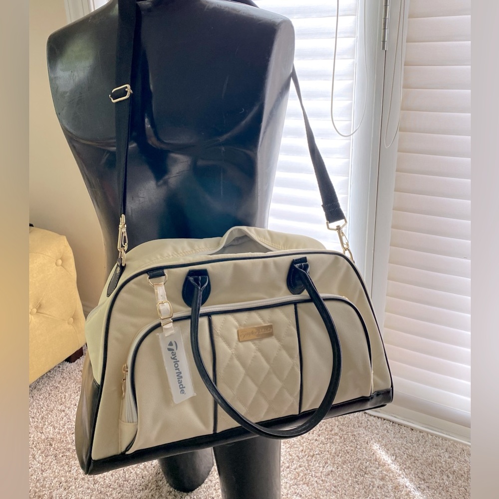 TaylorMade Cream and Black Quilted Travel Bag